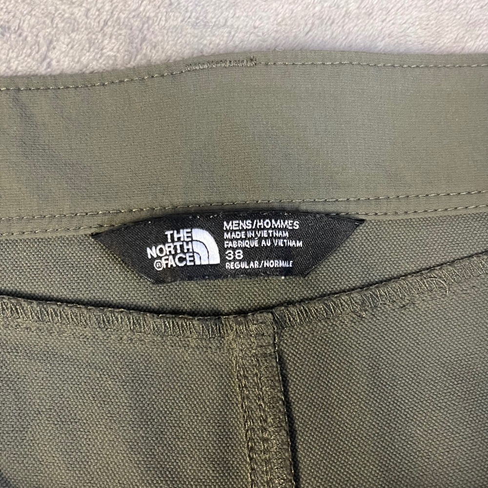 The North Face Shorts Mens 38 Green Paramount Active Hiking NF0A2SZS - Picture 3 of 7